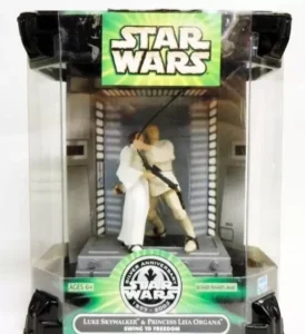 Luke Skywalker & Princess Leia Organa Swing to Freedom