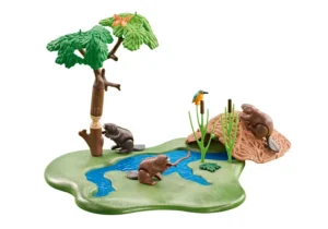 Beavers with burrow