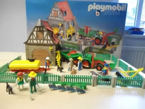 Farm (Playmobil System)