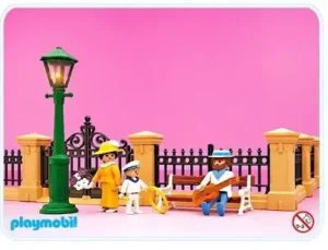 Dollhouse Fencing