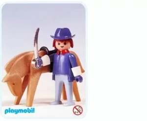 US general with horse