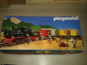 Steam Freight Train Set (Pennslyvania Rail Road)