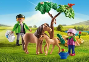Vet with Pony and Foal