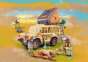 Cross-Country Vehicle with Lions