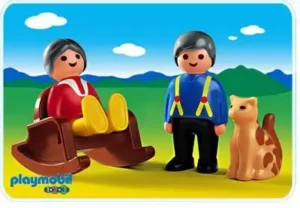 1.2.3 Grandma and Grandpa with Cat