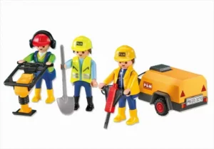 3 Construction workers