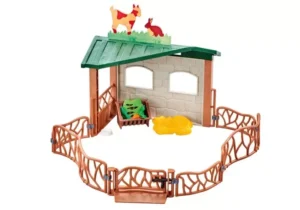 Petting Zoo Shelter with Fence