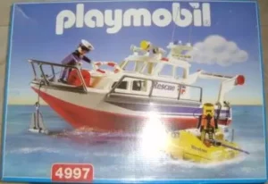 Rescue boat