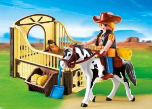 Rodeo Horse with Stall Set