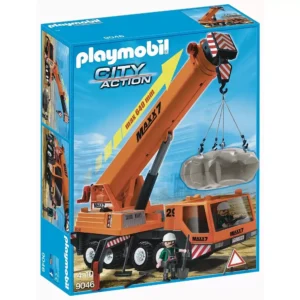 Mobile heavy-lift crane