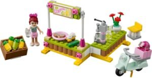 Mia’s Lemonade Stand