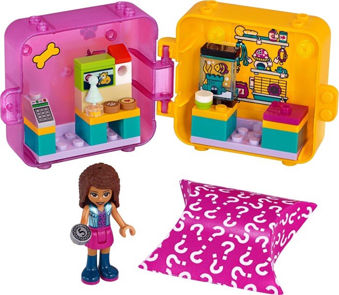 Andrea’s Shopping Play Cube