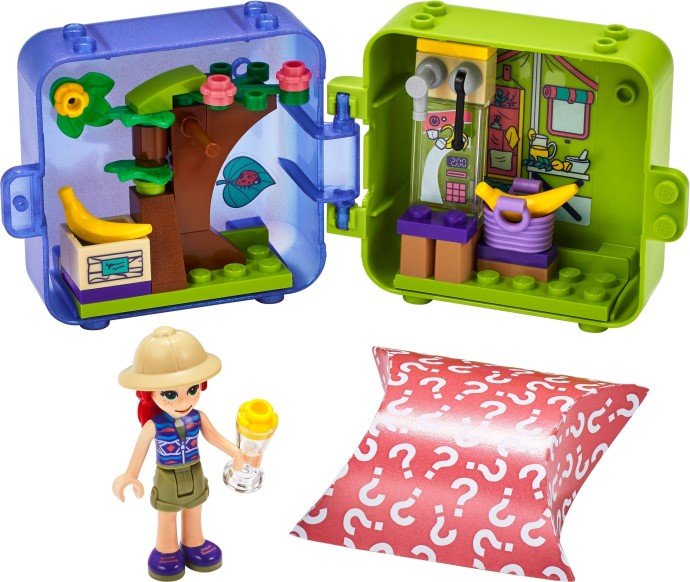 Mia’s Jungle Play Cube