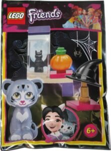 Halloween Store