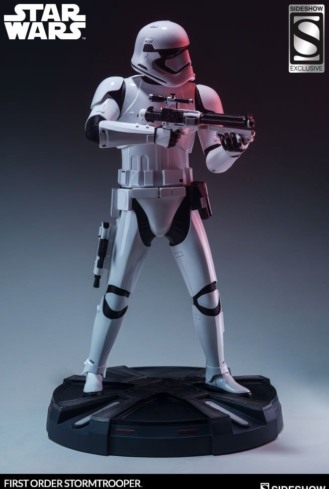 First Order Stormtrooper (Exclusive)