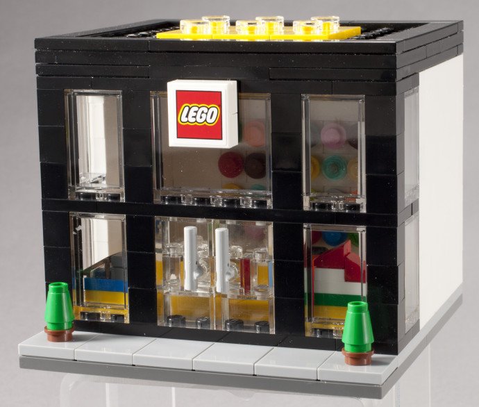 LEGO Brand Retail Store