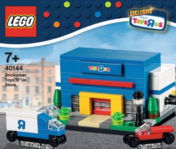 Bricktober Toys R Us Store