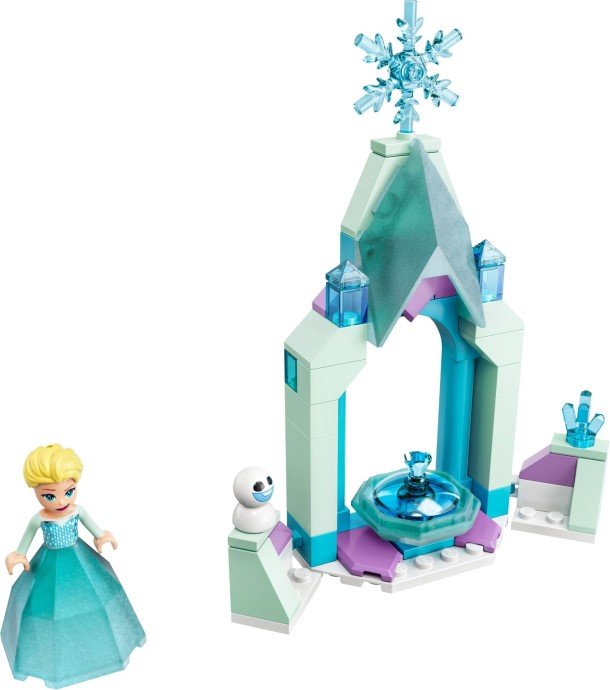 Elsa’s Castle Courtyard