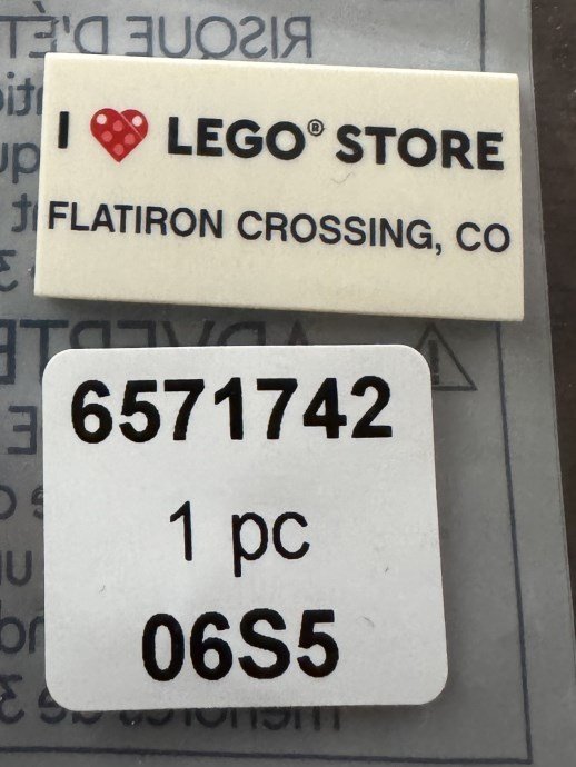 I Heart LEGO Store Flatiron Crossing, CO