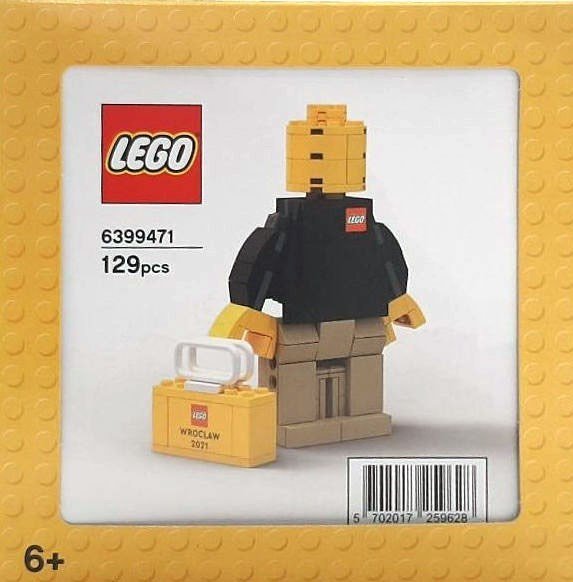 Wroclaw brand store associate figure