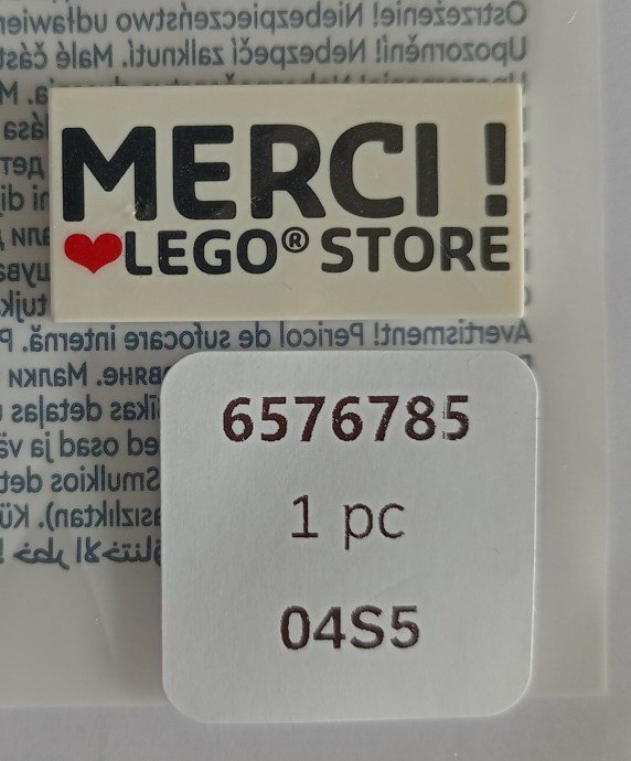 Merci! Heart Lego Store